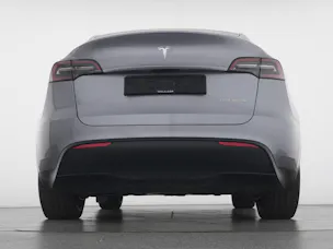 Tesla Model Y Long Range