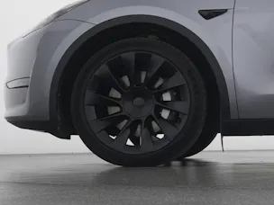 Tesla Model Y Long Range