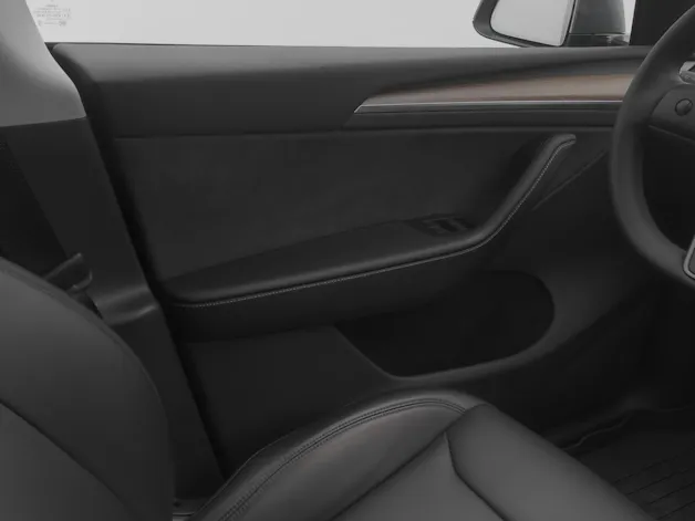 Tesla Model Y Long Range