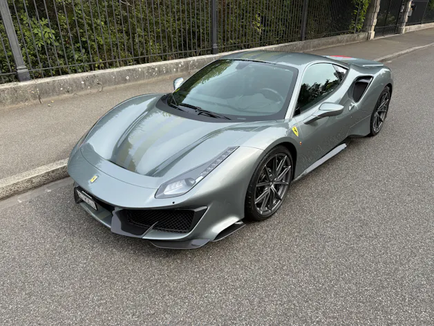 FERRARI 488 Pista 3.9 V8