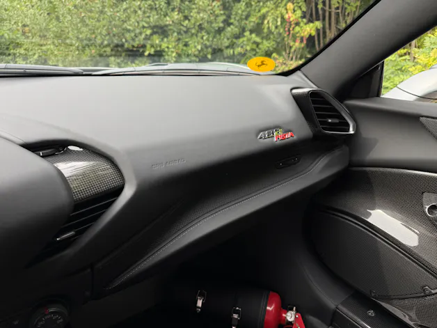FERRARI 488 Pista 3.9 V8