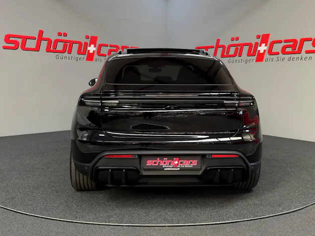 PORSCHE Macan 4 GTS 100kWh