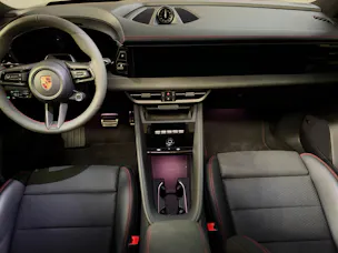 PORSCHE Macan 4 GTS 100kWh