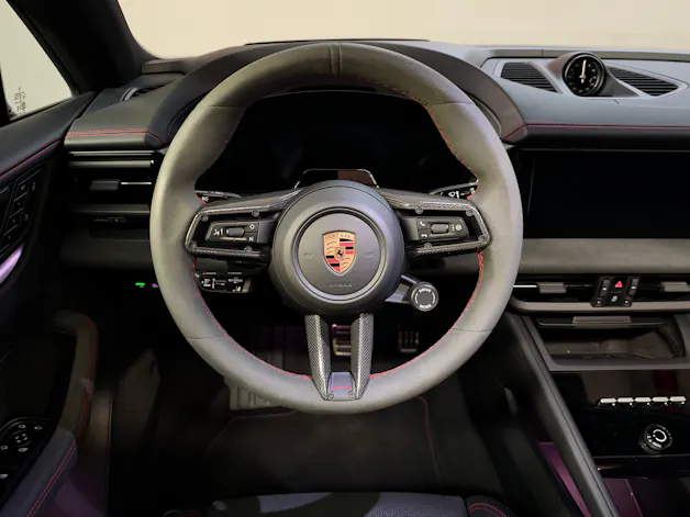 PORSCHE Macan 4 GTS 100kWh