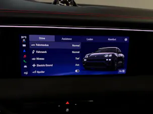 PORSCHE Macan 4 GTS 100kWh