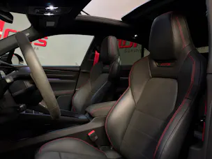 PORSCHE Macan 4 GTS 100kWh