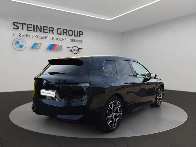 BMW iX xDrive40