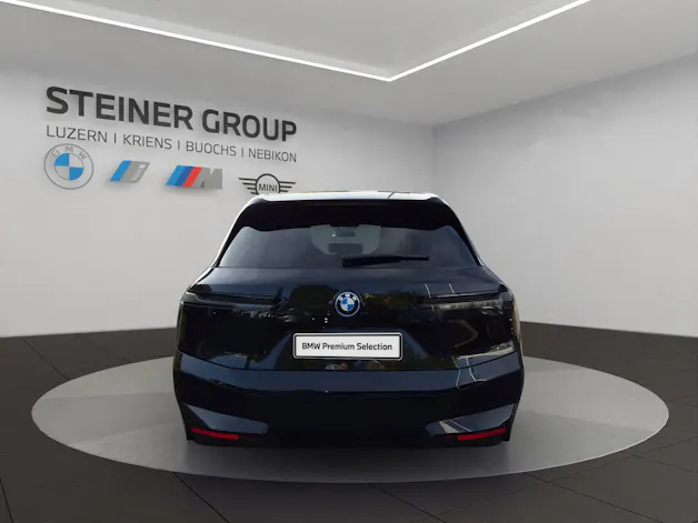 BMW iX xDrive40