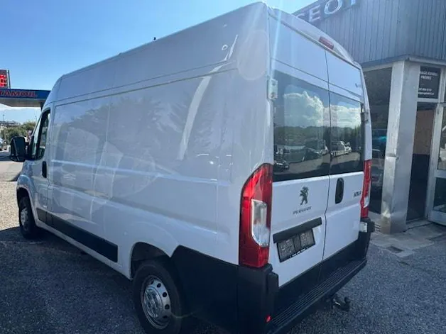 PEUGEOT Boxer 2.2 HDI 335 Premium L2H2