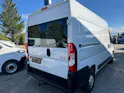 PEUGEOT Boxer 2.2 HDI 335 Premium L2H2
