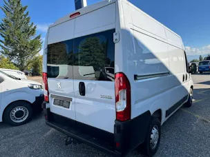 PEUGEOT Boxer 2.2 HDI 335 Premium L2H2