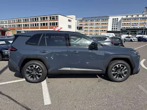 Toyota RAV-4 2.5 HSD Trend e-CVT AWD NEUES MODELL Automat