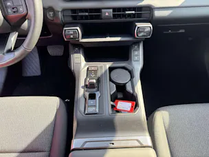 Toyota RAV-4 2.5 HSD Trend e-CVT AWD NEUES MODELL Automat