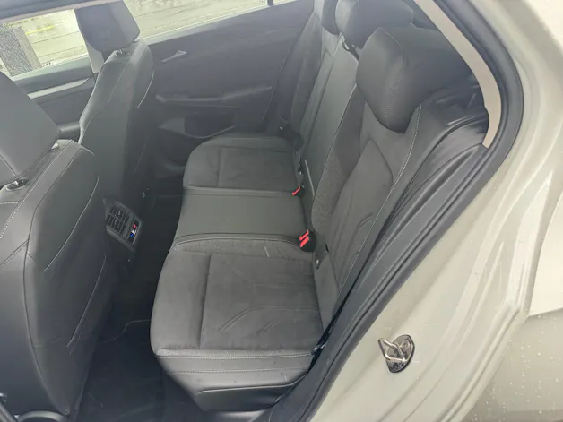 VW Golf 1.5 TSI PHEV Style