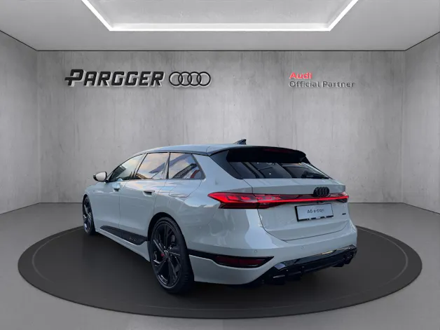AUDI A6 Avant e-tron quattro
