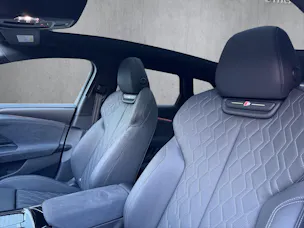 AUDI A6 Avant e-tron quattro