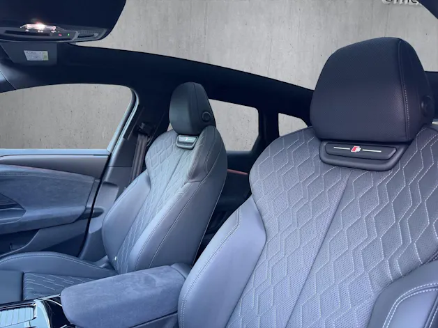 AUDI A6 Avant e-tron quattro