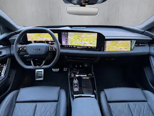 AUDI A6 Avant e-tron quattro