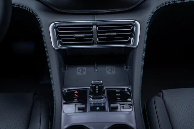 BYD Seal U DM-i Comfort / Panorama / Head-Up Display / 360° Kamera