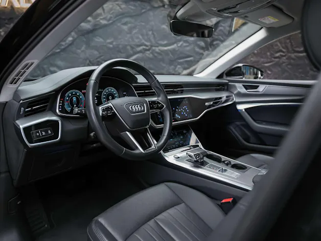 AUDI A6 Avant 45 TFSI Design S-tronic *21" Felgen*LEDER*Sitzlüftung*Assistenzpaket Tour*