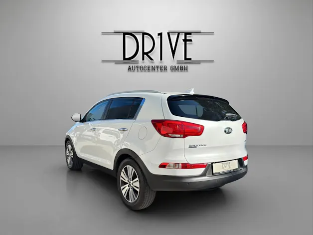 Kia Sportage 2.0 CRDi Trend 4WD Automatic *Vollausstattung*