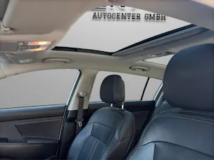Kia Sportage 2.0 CRDi Trend 4WD Automatic *Vollausstattung*