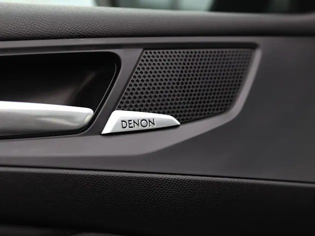 PEUGEOT 308 1.6 THP GT * PANORAMA * LEDERSITZE ELEKTRISCH * MASSAGEFUNKTION * DENON HiFi *