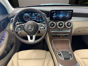 MERCEDES-BENZ GLC 300 e 4Matic