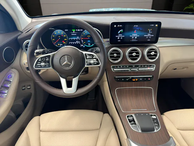 MERCEDES-BENZ GLC 300 e 4Matic