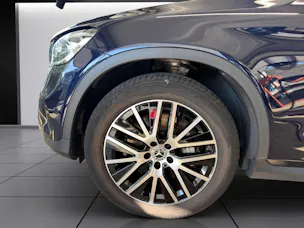 MERCEDES-BENZ GLC 300 e 4Matic
