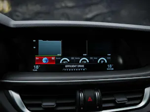 ALFA ROMEO Stelvio 2.0 Super Q4 Automatic *CH Fahrzeug*Lenkradheizung*