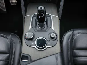 ALFA ROMEO Stelvio 2.0 Super Q4 Automatic *CH Fahrzeug*Lenkradheizung*