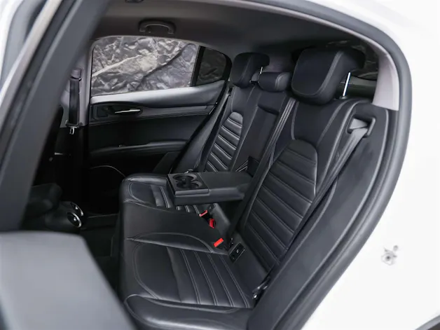 ALFA ROMEO Stelvio 2.0 Super Q4 Automatic *CH Fahrzeug*Lenkradheizung*