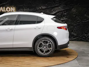 ALFA ROMEO Stelvio 2.0 Super Q4 Automatic *CH Fahrzeug*Lenkradheizung*