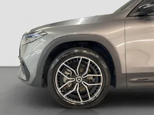 MERCEDES-BENZ EQB 350 AMG Line 4MATIC