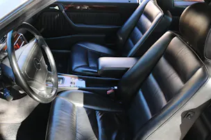 MERCEDES-BENZ 300 CE