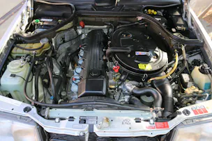MERCEDES-BENZ 300 CE