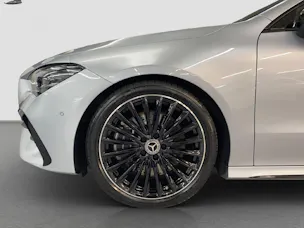 MERCEDES-BENZ CLA 250 4MATIC Shooting Brake
