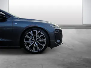 AUDI A6 Avant e-tron quattro