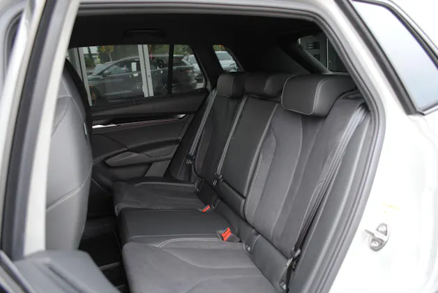 SKODA Elroq 85x Sportline 4x4