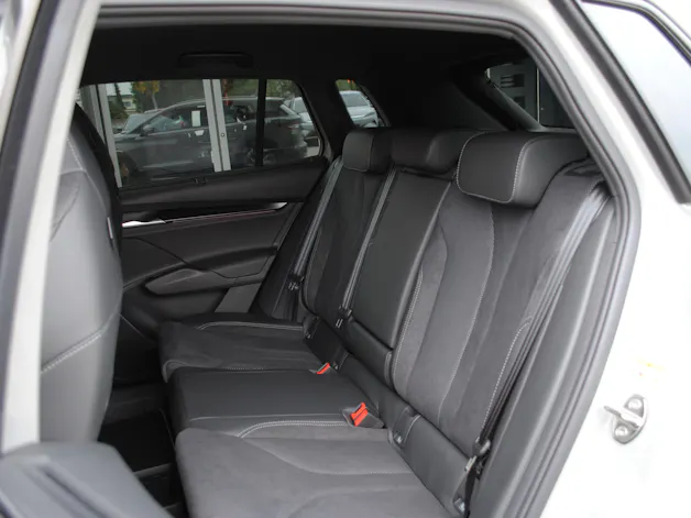 SKODA Elroq 85x Sportline 4x4