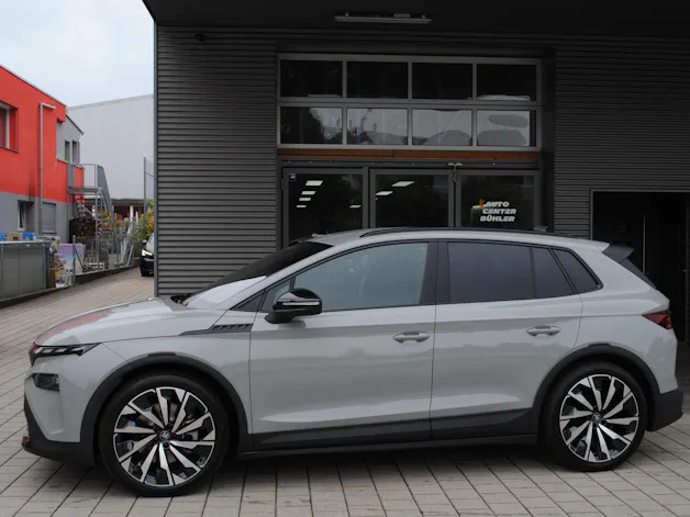 SKODA Elroq 85x Sportline 4x4
