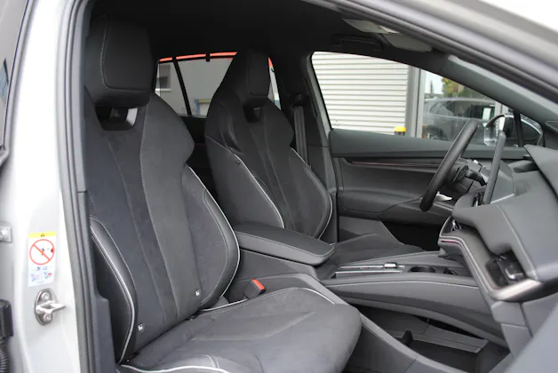SKODA Elroq 85x Sportline 4x4
