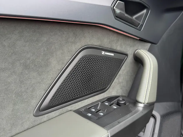 CUPRA FORMENTOR TRIBE EDITION - PRIME EDITION SERVICES GRATUITS 5 ANS / 100'000 KMS LIQUIDES INCLUS