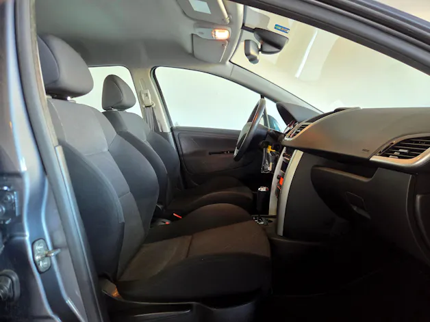PEUGEOT 207 1.6 16V Sport Automatic