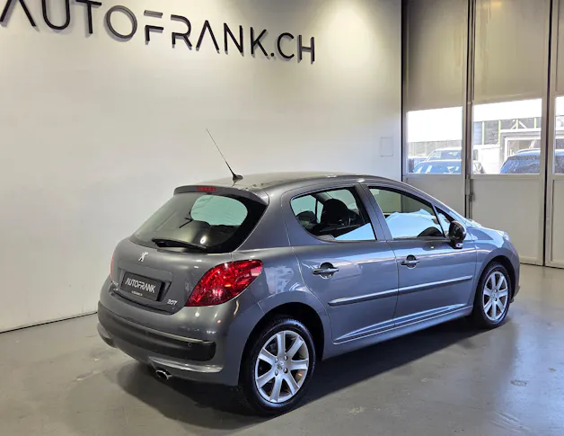 PEUGEOT 207 1.6 16V Sport Automatic