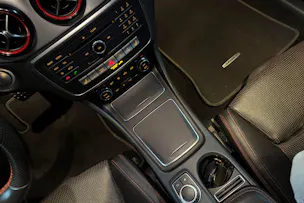 MERCEDES-BENZ CLA Shooting Brake 250 Sport 7G-DCT 4Matic