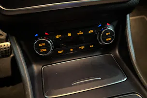 MERCEDES-BENZ CLA Shooting Brake 250 Sport 7G-DCT 4Matic