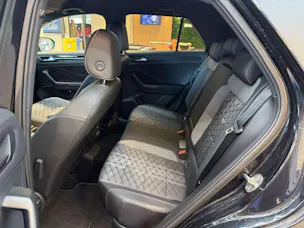 VW T-Roc 1.5 TSi EVO R-Line DSG-Automat