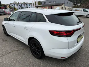 RENAULT Mégane Grandtour 1.3 16V Turbo Techno EDC